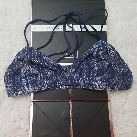 MEDIUM Victoria's Secret Strappy Bralette - Picture 3 of 4